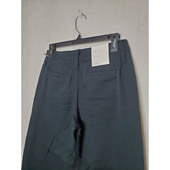 A New Day Black High Rise Stretch Relaxed Wide Leg Crop Pants Oversized - Picture 6 of 8